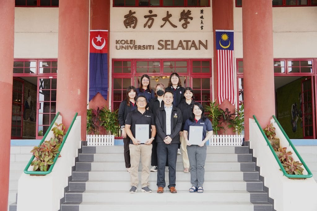 Signing Ceremony with My Liberica Coffee Sdn Bhd 1024x683 1